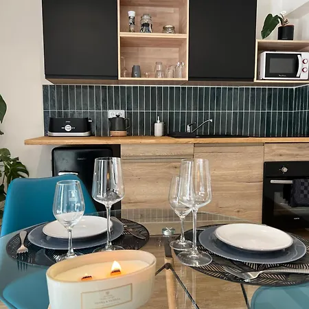 Studio Jardin Parking -Havre De Gentilly- Nancy Zenith *